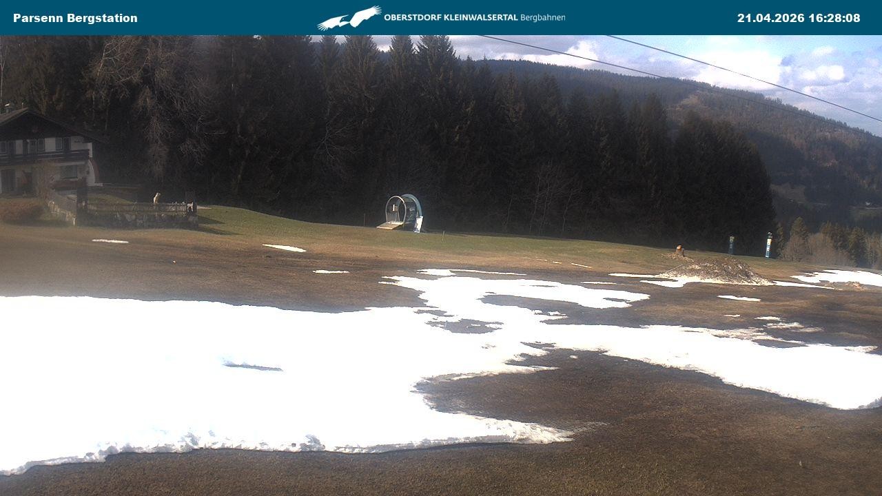 Archived image Webcam Parsenn upper station