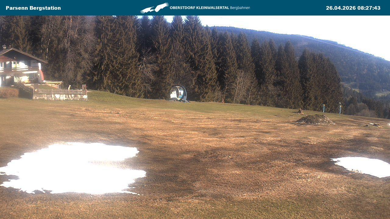 Archived image Webcam Parsenn upper station