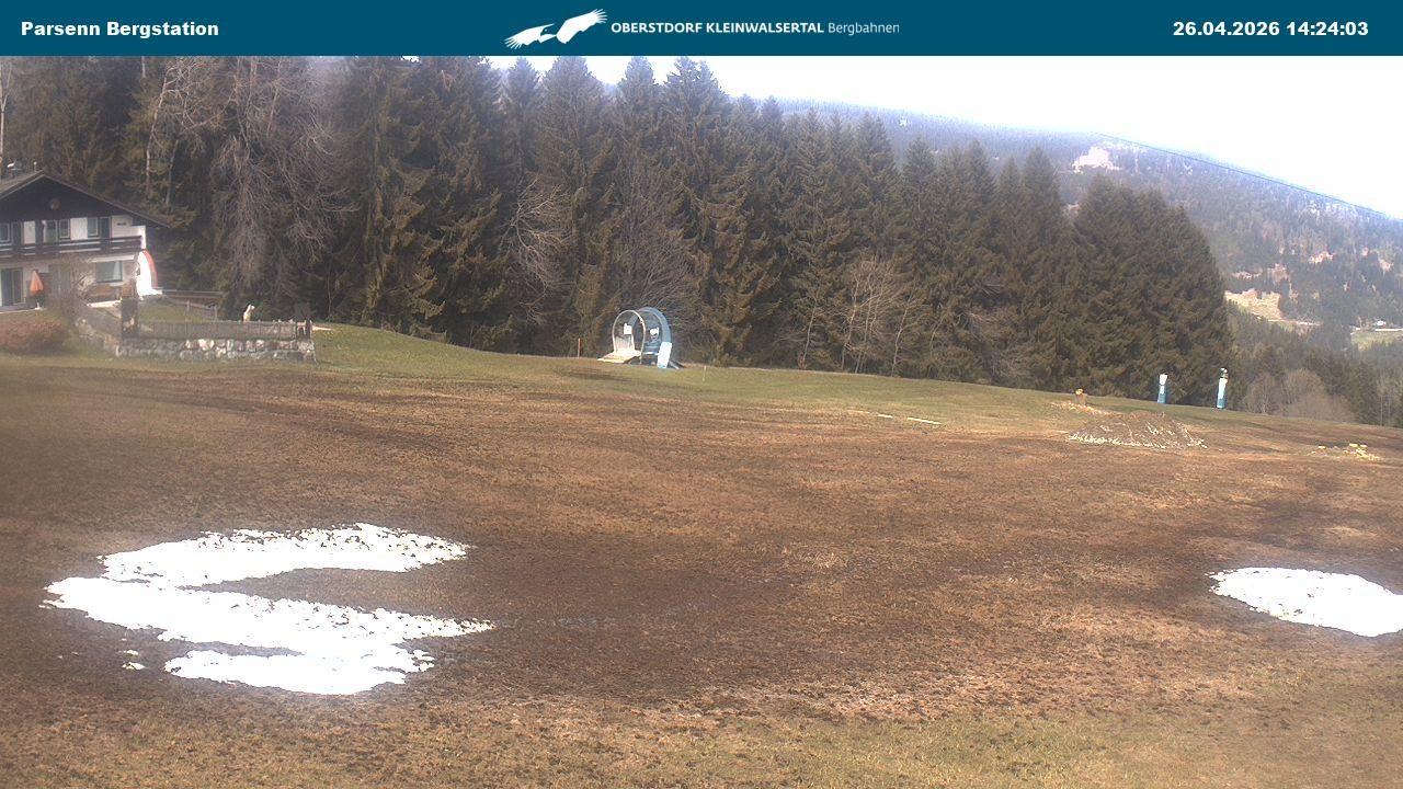 Archived image Webcam Parsenn upper station