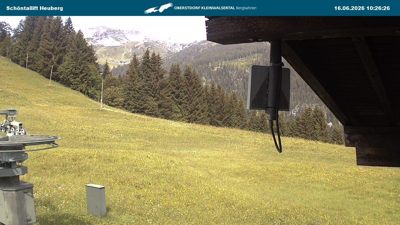 Archived image Webcam Parsenn upper station