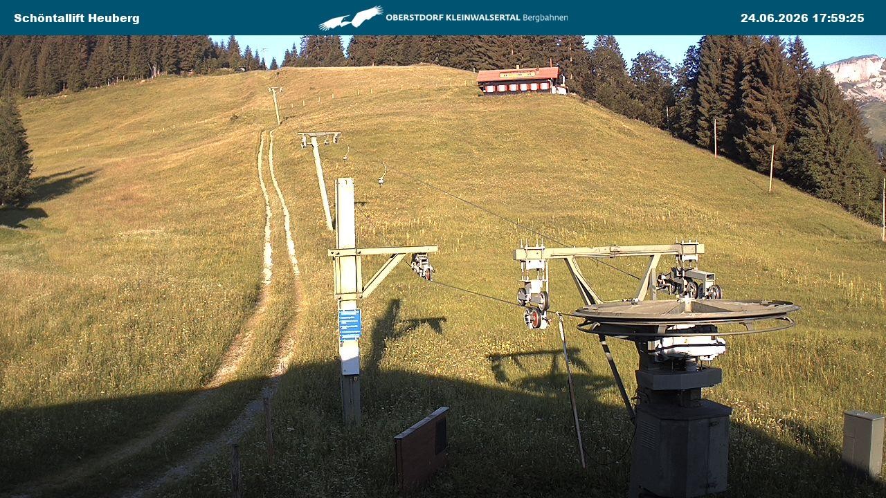 Archived image Webcam Parsenn upper station