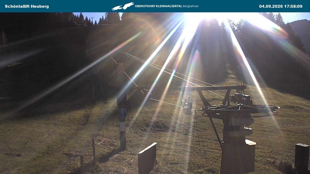 Archived image Webcam Parsenn upper station