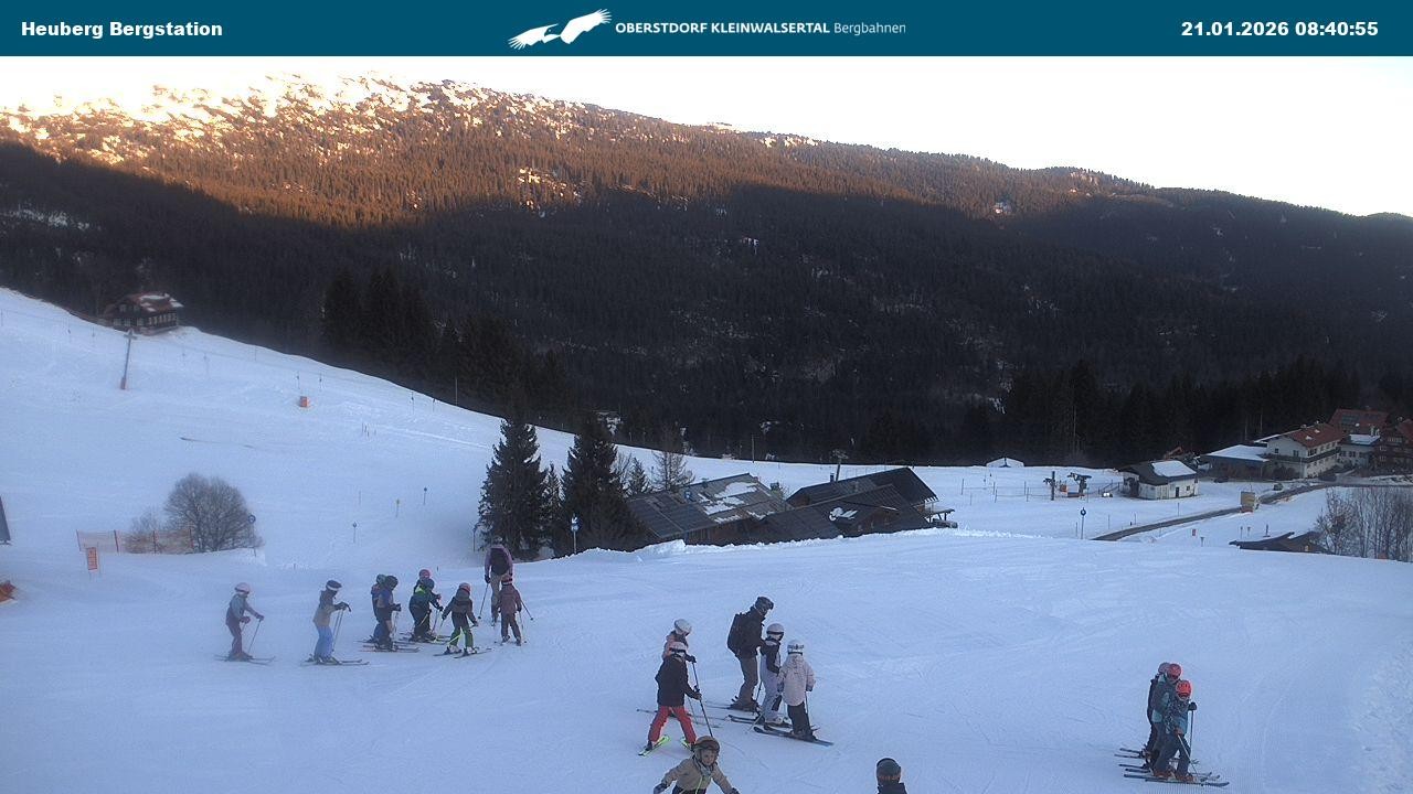 Archived image Webcam Heuberg Arena