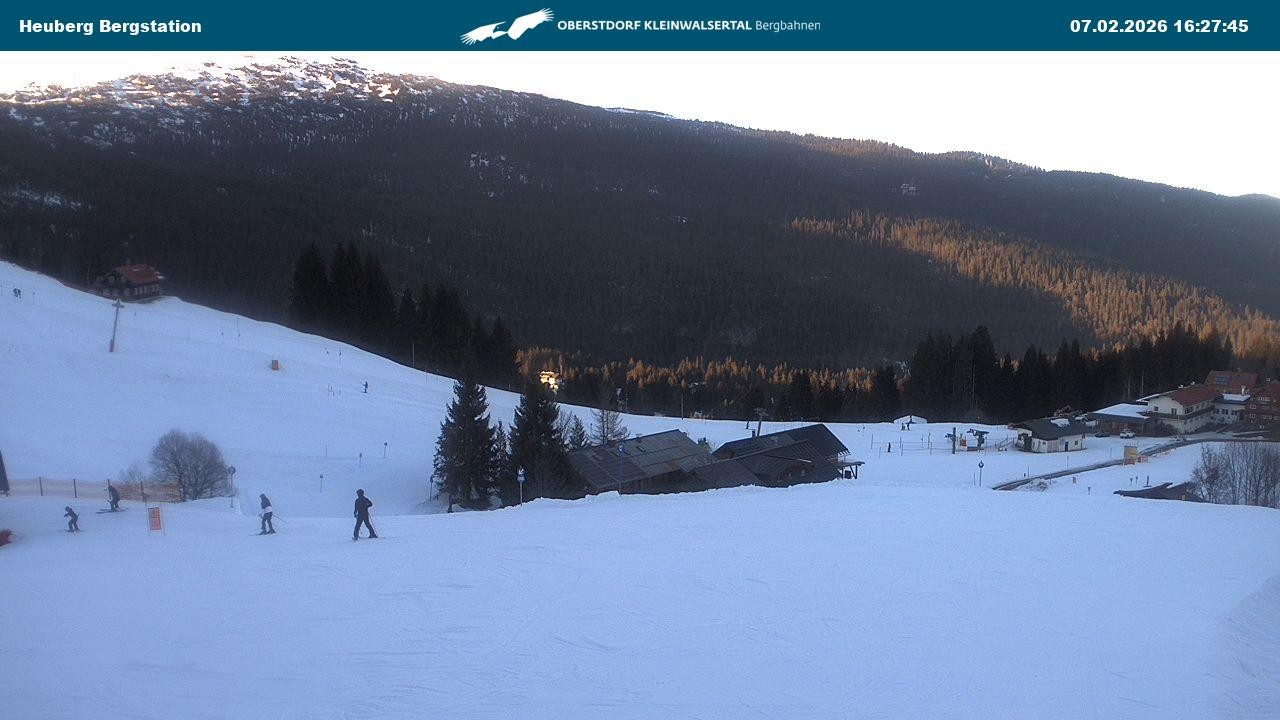 Archived image Webcam Heuberg Arena