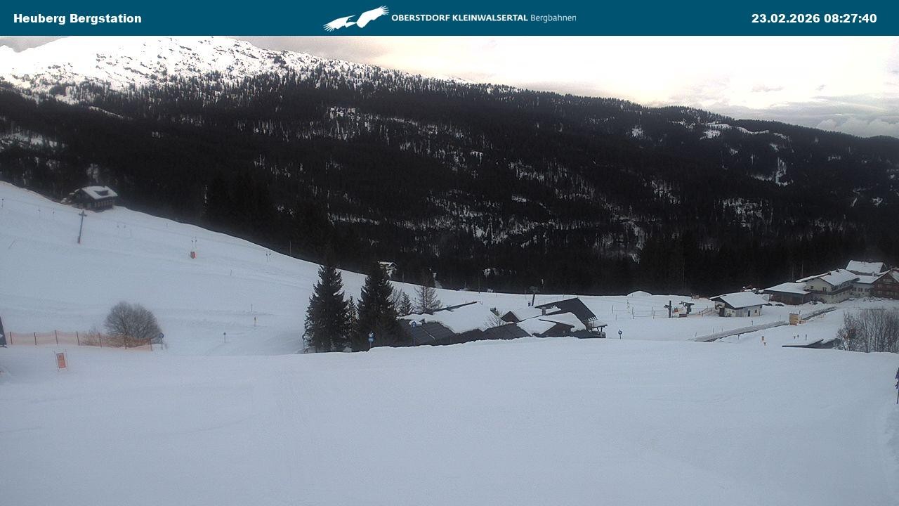 Archived image Webcam Heuberg Arena