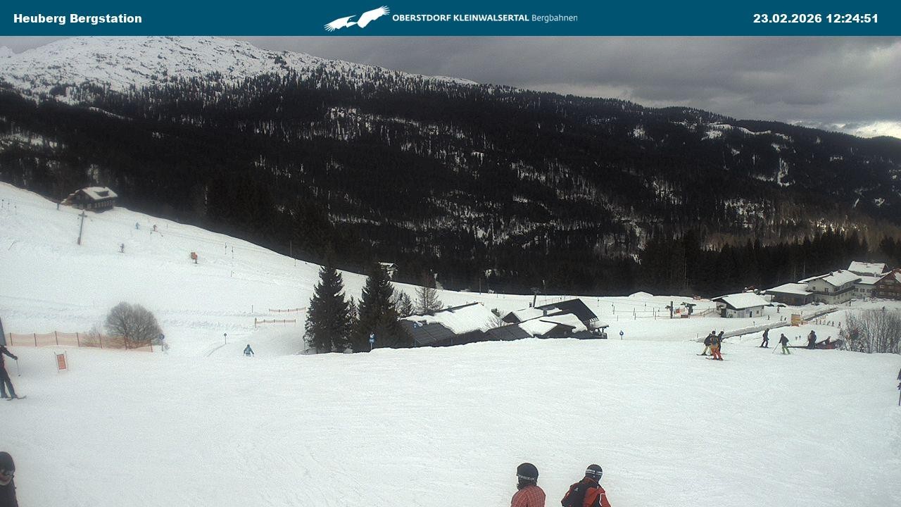 Archived image Webcam Heuberg Arena