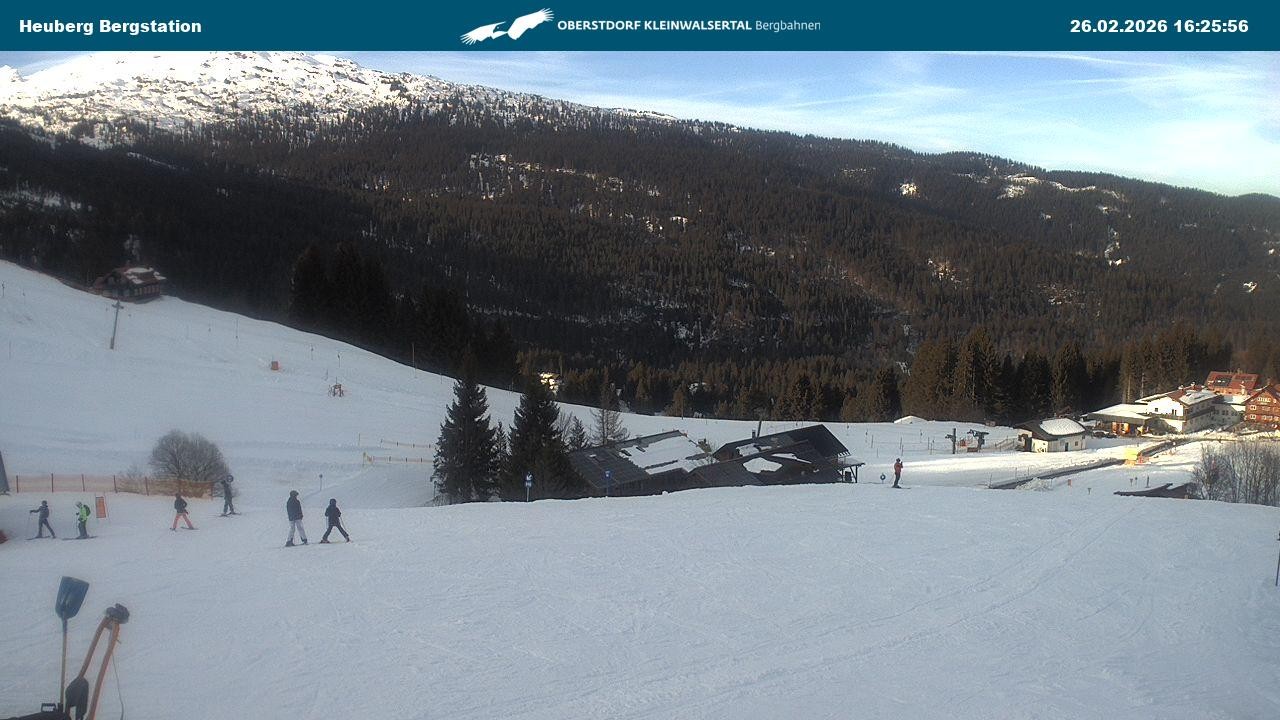 Archived image Webcam Heuberg Arena