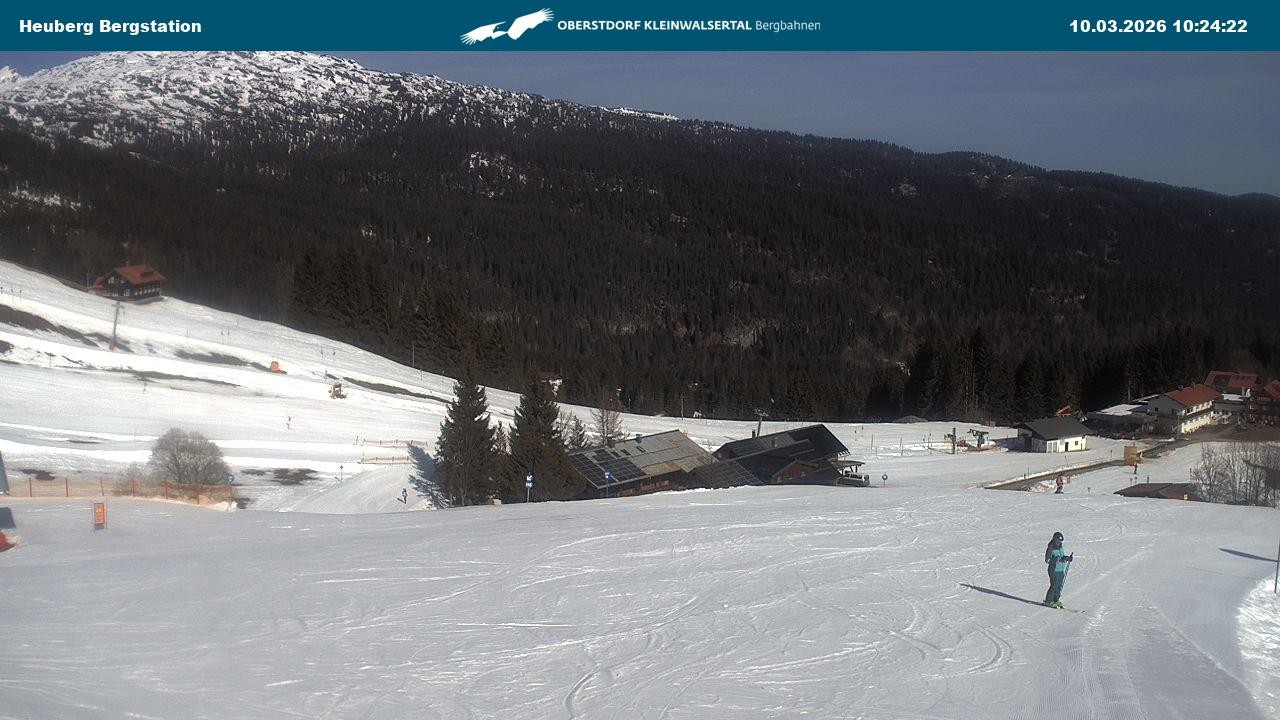 Archived image Webcam Heuberg Arena