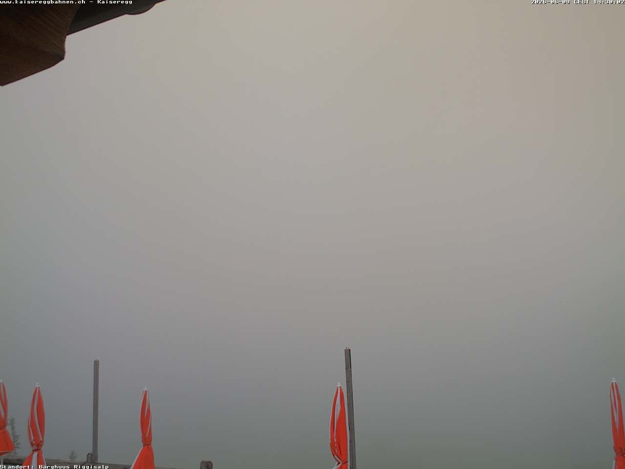 Archived image Webcam Schwarzsee Kaiseregg - mountain hut Bärghuus Riggisalp