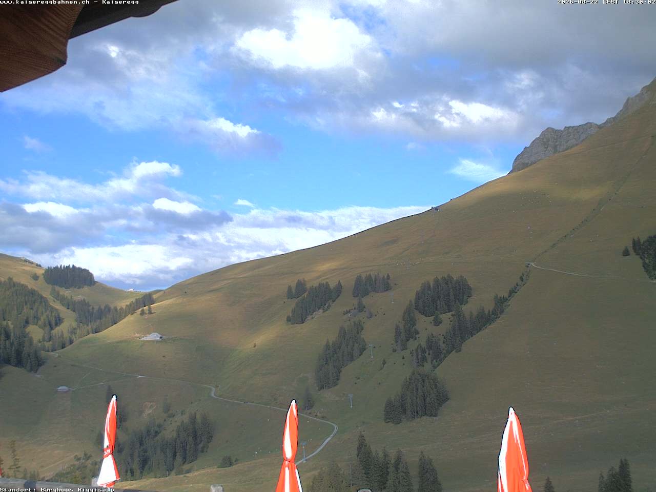 Archiv Foto Webcam Schwarzsee Kaiseregg - Bärghuus Riggisalp