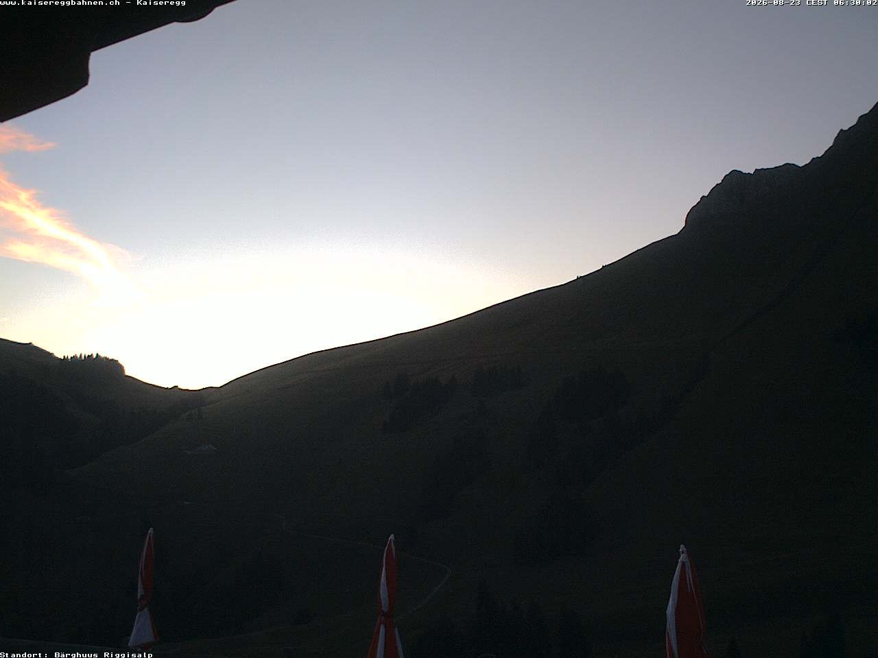 Archiv Foto Webcam Schwarzsee Kaiseregg - Bärghuus Riggisalp