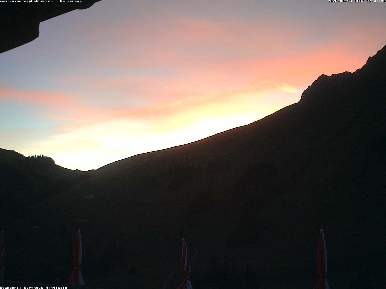 Archived image Webcam Schwarzsee Kaiseregg - mountain hut Bärghuus Riggisalp