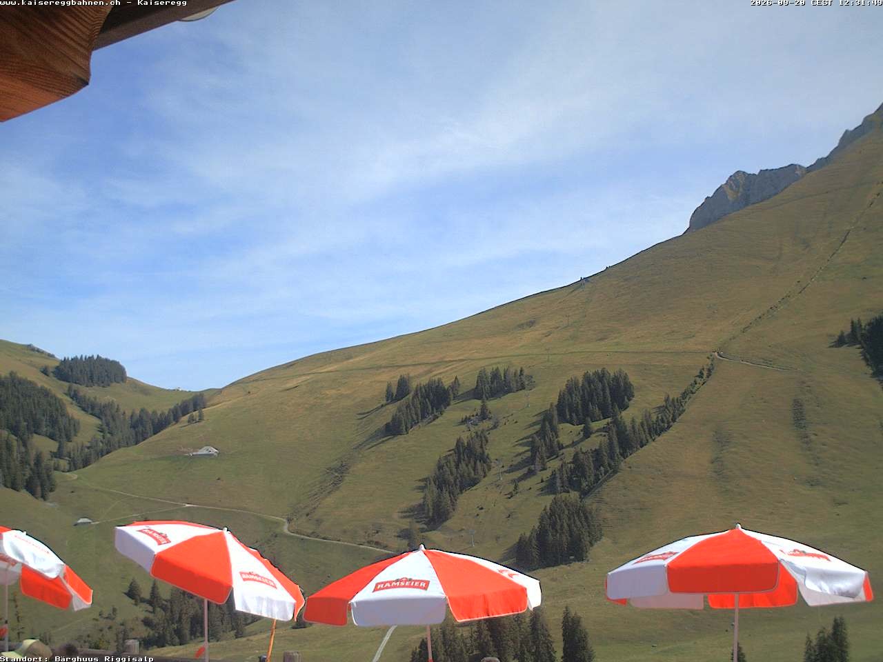 Archived image Webcam Schwarzsee Kaiseregg - mountain hut Bärghuus Riggisalp