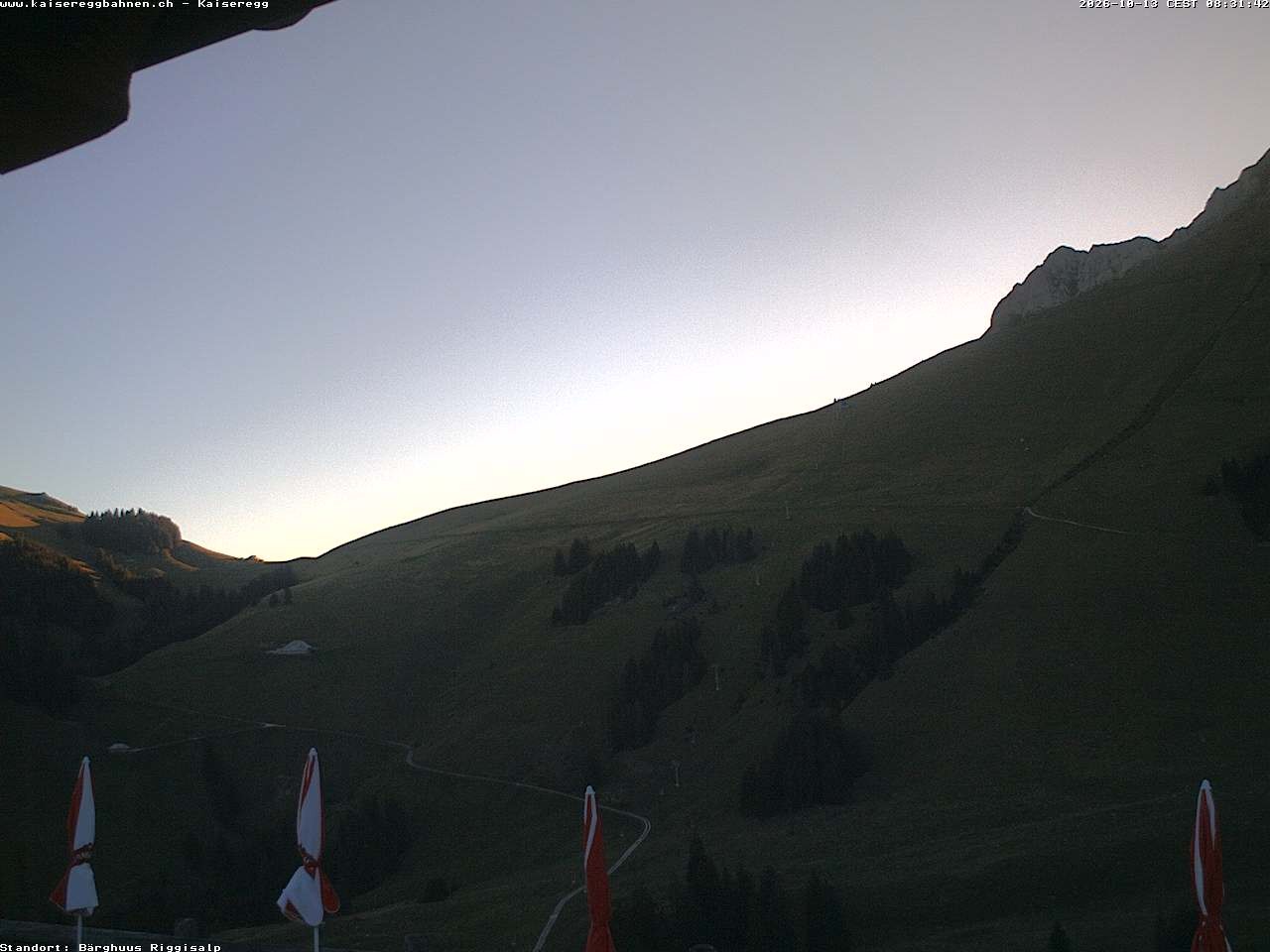 Archived image Webcam Schwarzsee Kaiseregg - mountain hut Bärghuus Riggisalp