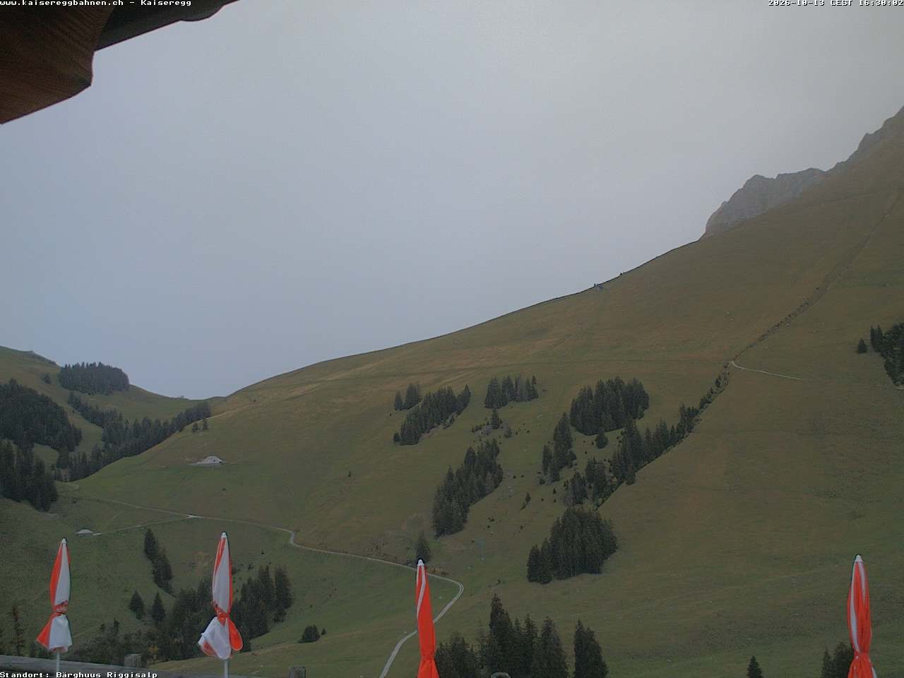 Archived image Webcam Schwarzsee Kaiseregg - mountain hut Bärghuus Riggisalp