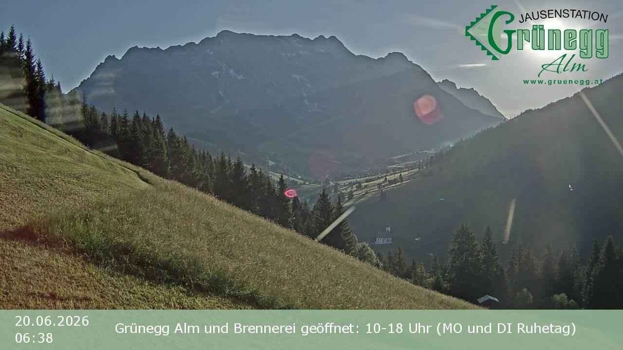 Archiv Foto Webcam Dienten: Ausblick Grünegg Alm
