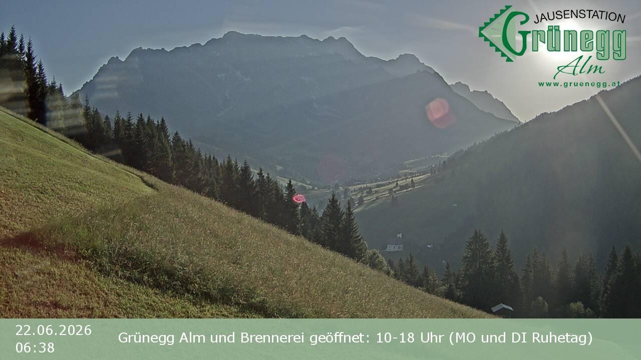 Archiv Foto Webcam Dienten: Ausblick Grünegg Alm