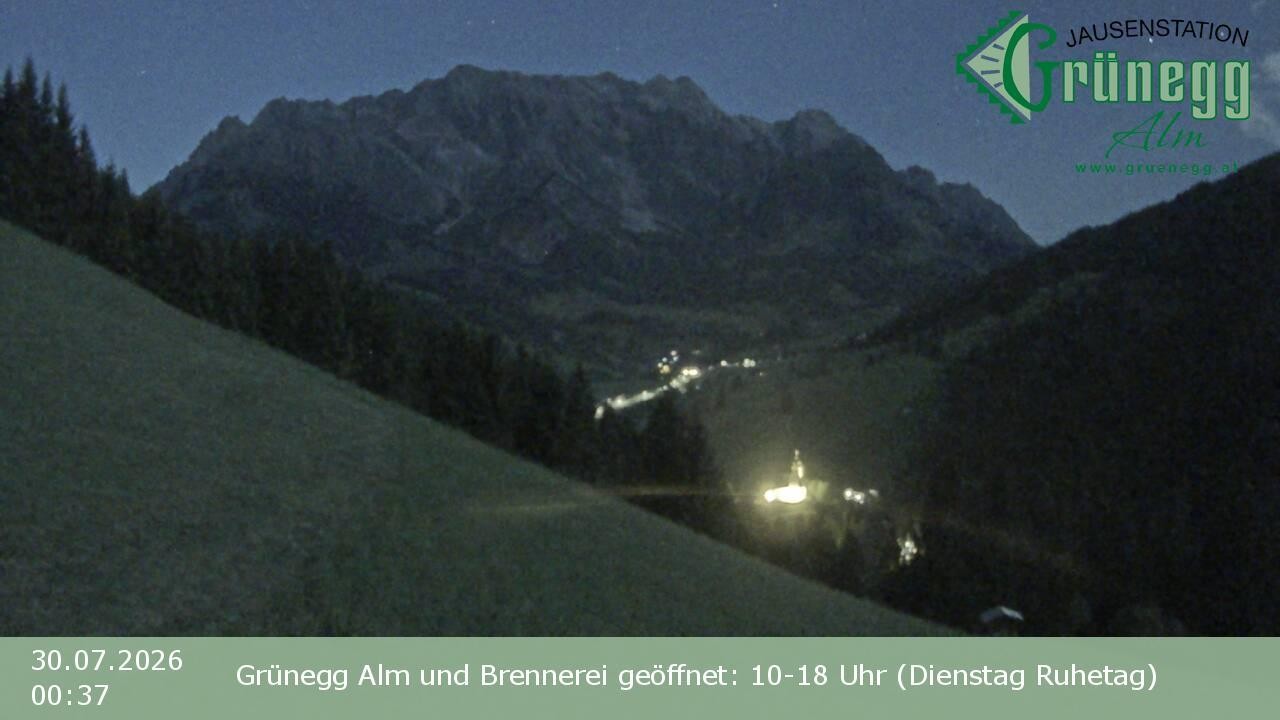 Archiv Foto Webcam Dienten: Ausblick Grünegg Alm