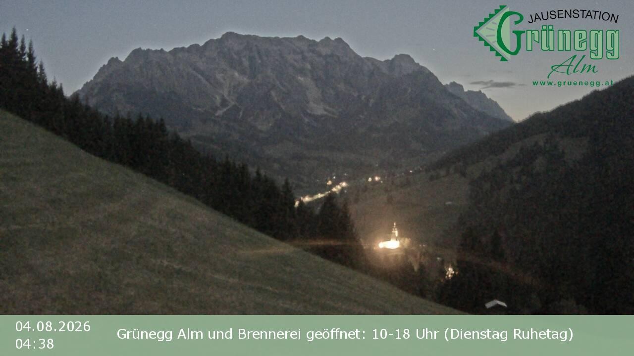 Archiv Foto Webcam Dienten: Ausblick Grünegg Alm