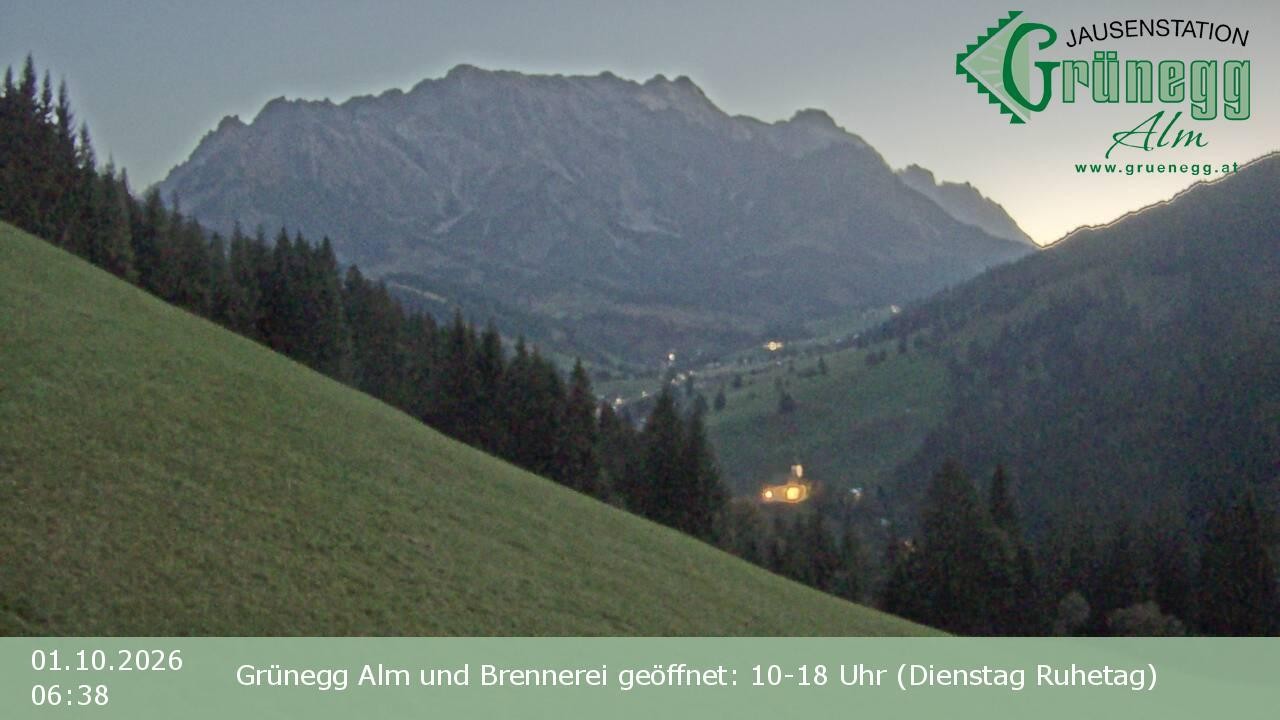 Archiv Foto Webcam Dienten: Ausblick Grünegg Alm