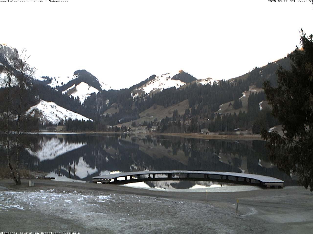 Archived image Webcam Schwarzsee the lake