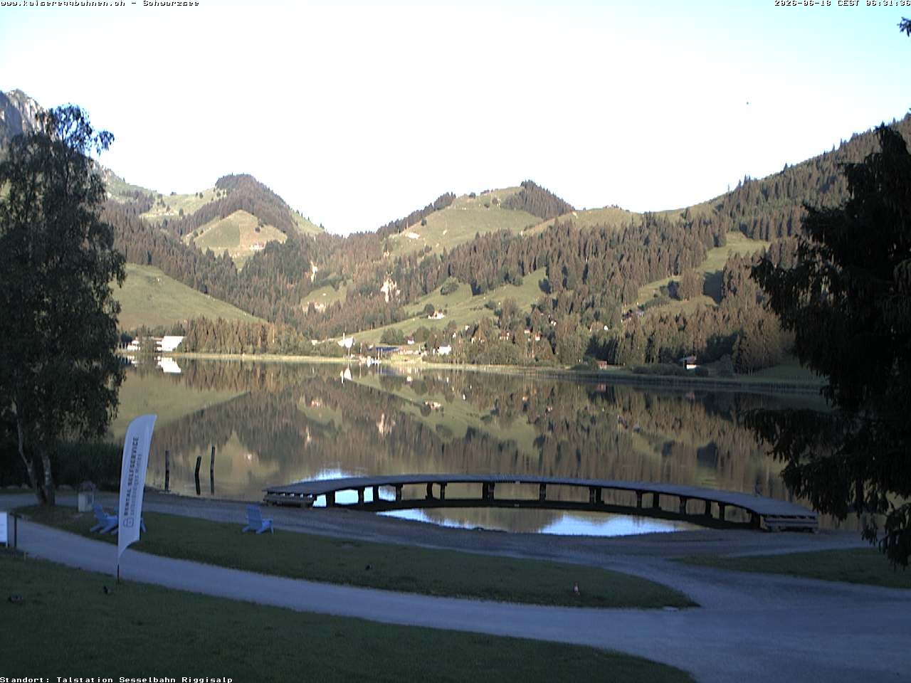Archived image Webcam Schwarzsee the lake