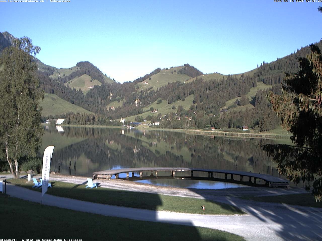 Archived image Webcam Schwarzsee the lake