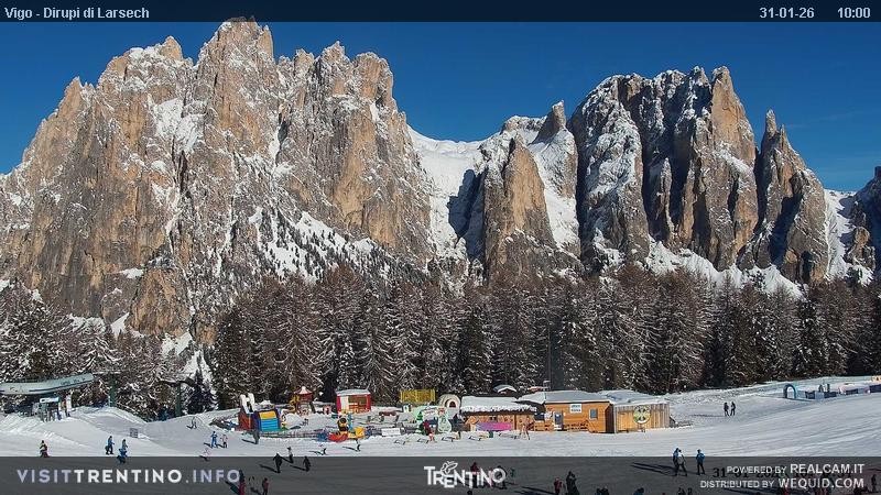 Archiv Foto Webcam Val di Fassa - Dirupi di Larséc