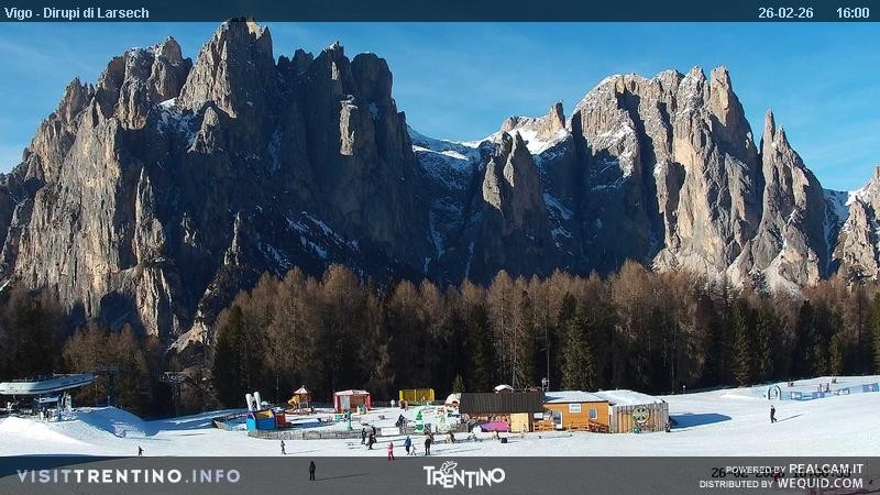 Archived image Webcam Dirupi di Larséc