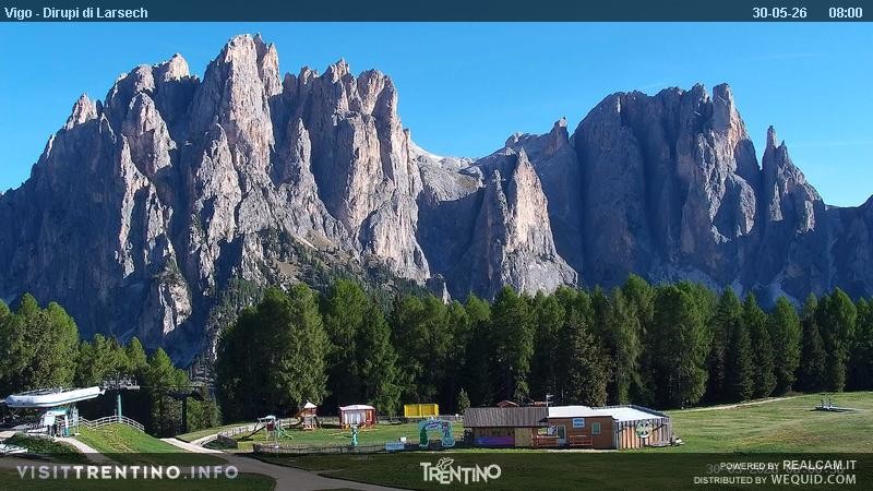 Archiv Foto Webcam Val di Fassa - Dirupi di Larséc