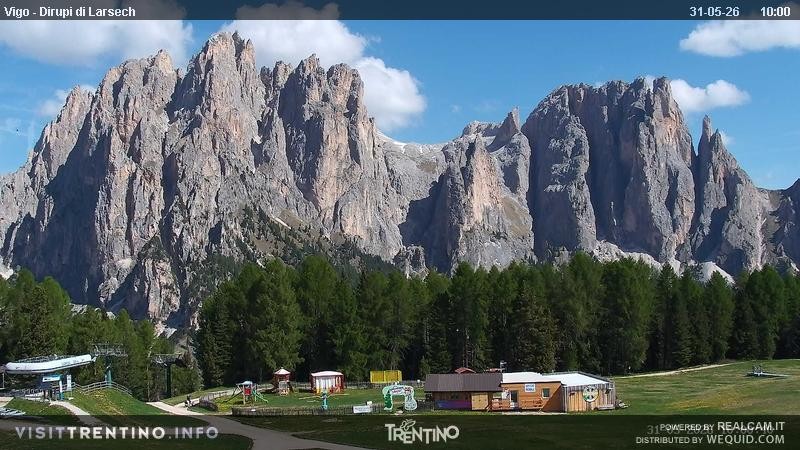 Archiv Foto Webcam Val di Fassa - Dirupi di Larséc