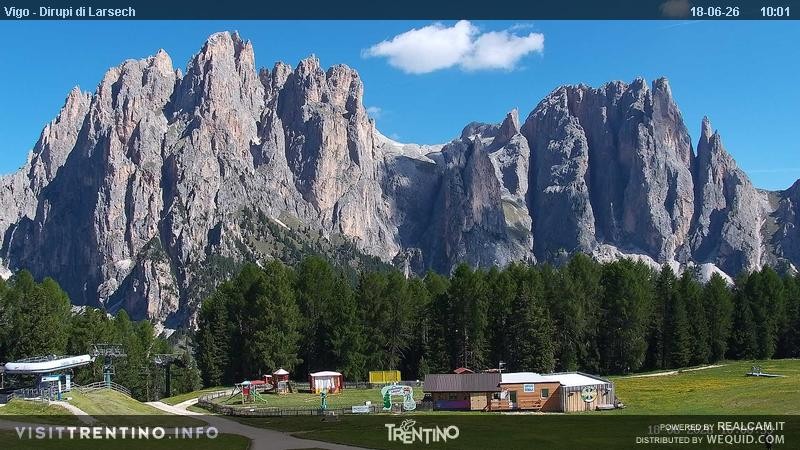 Archiv Foto Webcam Val di Fassa - Dirupi di Larséc