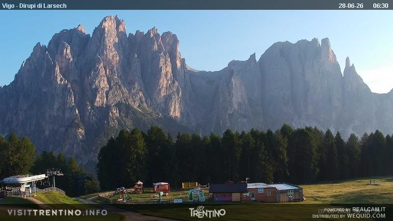 Archived image Webcam Dirupi di Larséc
