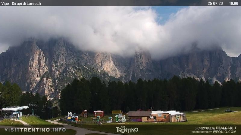 Archiv Foto Webcam Val di Fassa - Dirupi di Larséc