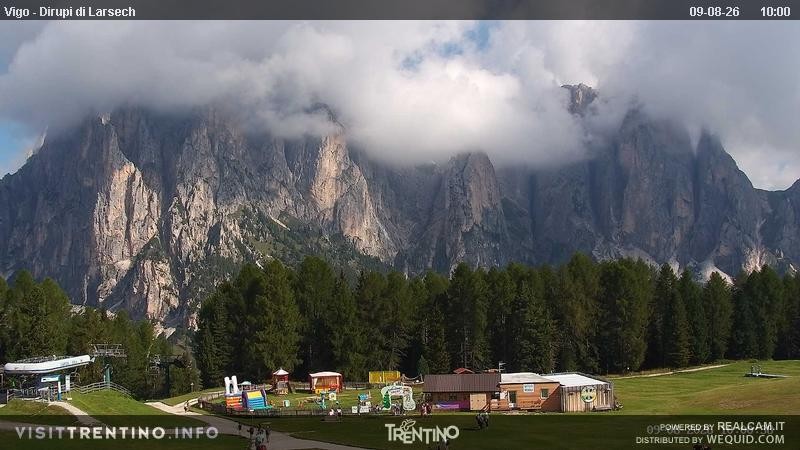 Archiv Foto Webcam Val di Fassa - Dirupi di Larséc