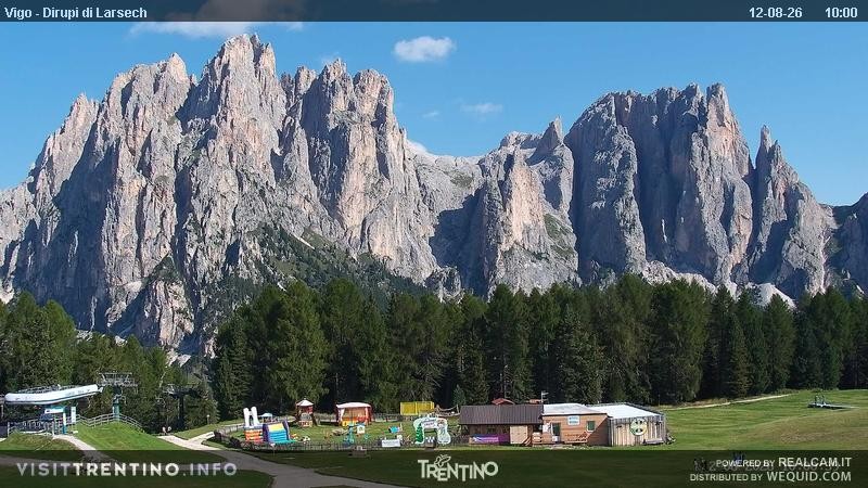 Archiv Foto Webcam Val di Fassa - Dirupi di Larséc