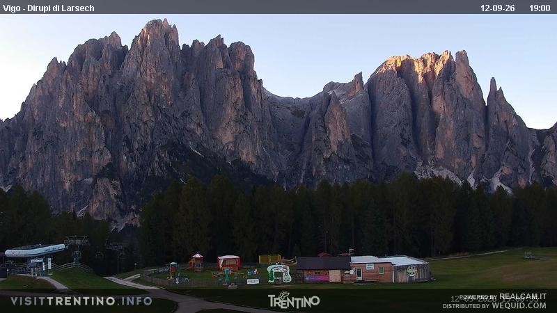 Archived image Webcam Dirupi di Larséc