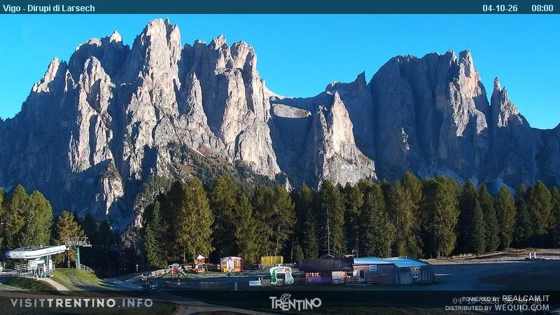 Archiv Foto Webcam Val di Fassa - Dirupi di Larséc