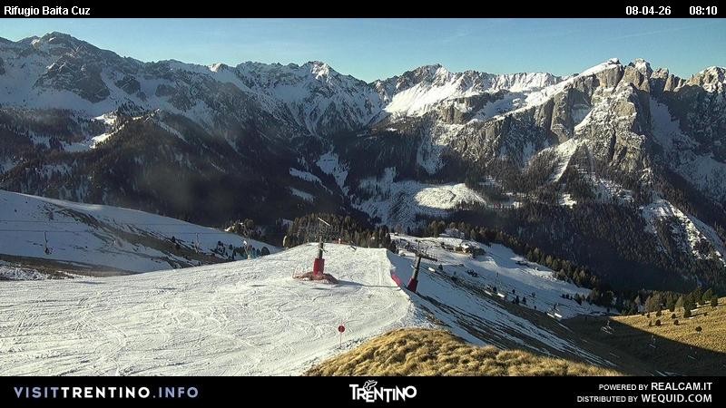 Archived image Webcam Fassatal - mountain hut Baita de Cruz