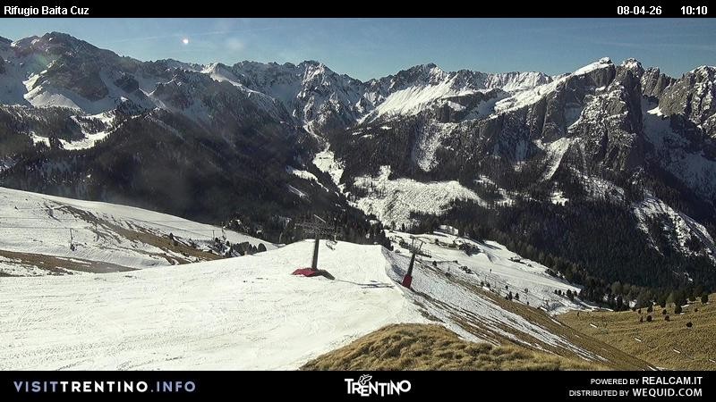 Archived image Webcam Fassatal - mountain hut Baita de Cruz