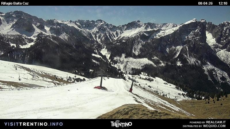 Archived image Webcam Fassatal - mountain hut Baita de Cruz