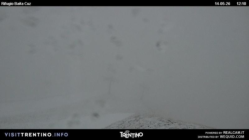 Archived image Webcam Fassatal - mountain hut Baita de Cruz