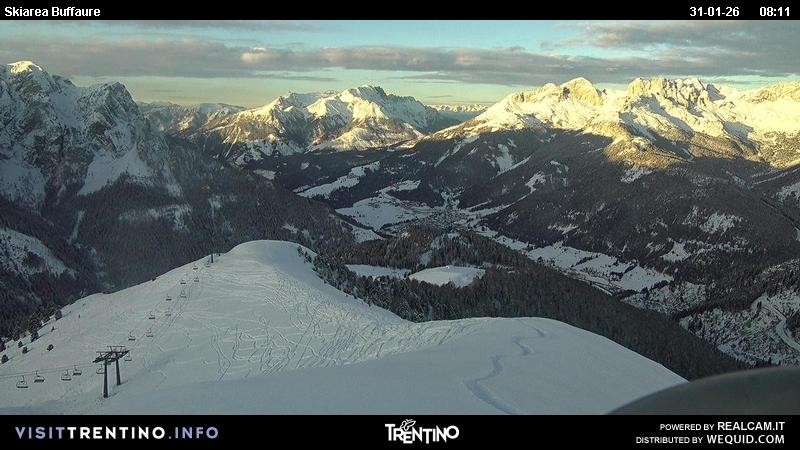 Archived image Webcam Valley Fassa - top station cable car Buffaure