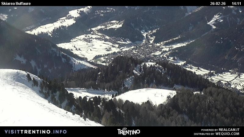 Archived image Webcam Valley Fassa - top station cable car Buffaure