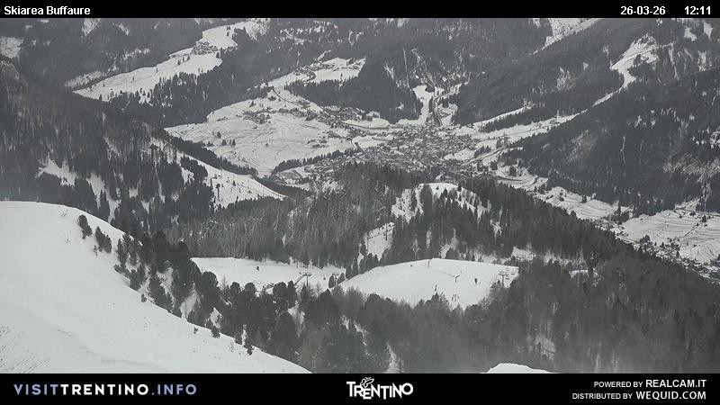 Archived image Webcam Valley Fassa - top station cable car Buffaure