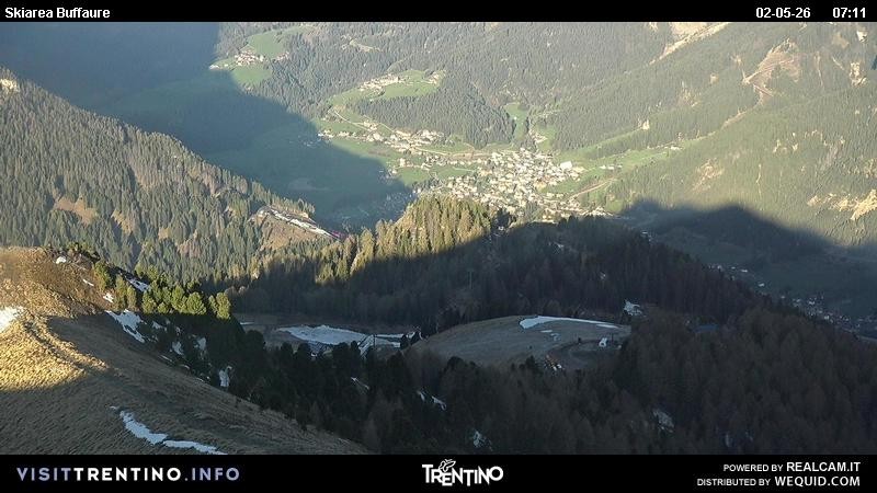 Archived image Webcam Valley Fassa - top station cable car Buffaure