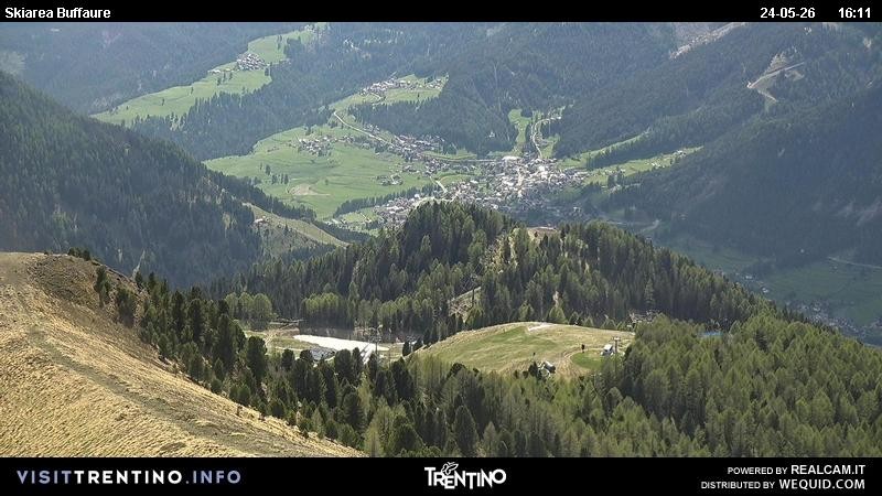 Archived image Webcam Valley Fassa - top station cable car Buffaure