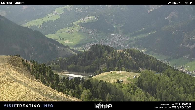 Archived image Webcam Valley Fassa - top station cable car Buffaure