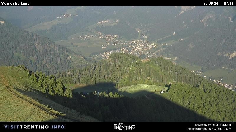 Archived image Webcam Valley Fassa - top station cable car Buffaure