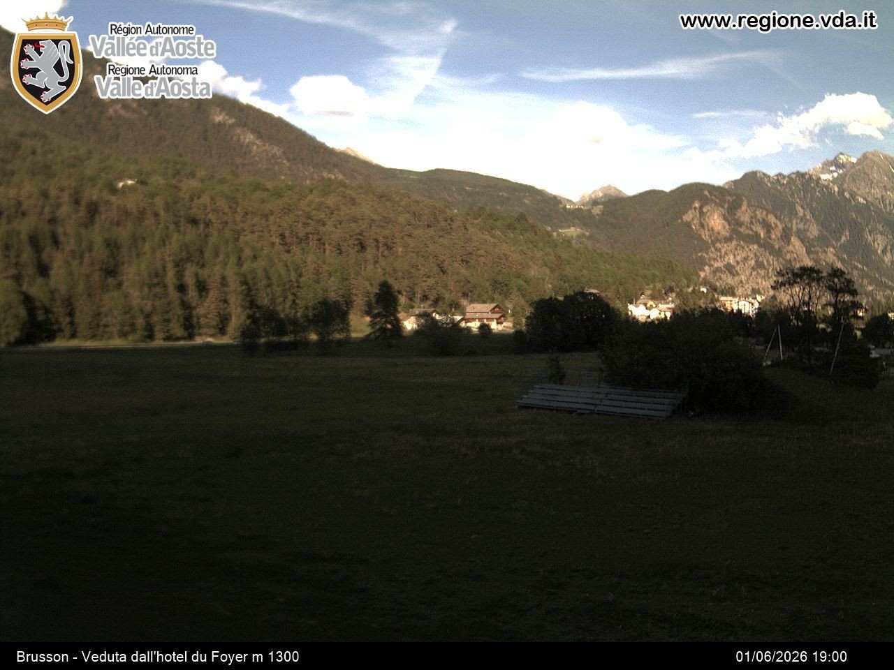 Archiv Foto Webcam Brusson (Aostatal)